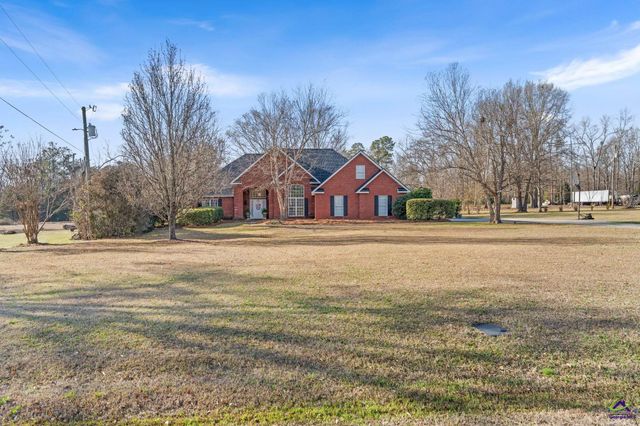 3233 Moody Road, Bonaire, GA 31005