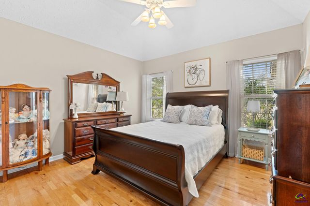 3233 Moody Road, Bonaire, GA 31005