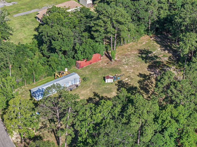 2000 Shepherd Tram Road, Shepherd, TX 77371