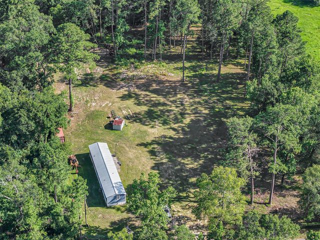 2000 Shepherd Tram Road, Shepherd, TX 77371
