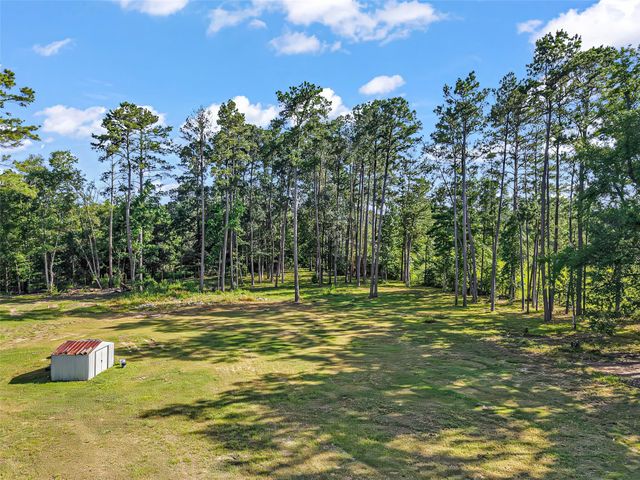 2000 Shepherd Tram Road, Shepherd, TX 77371