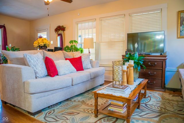 512 S State Street, North Vernon, IN 47265