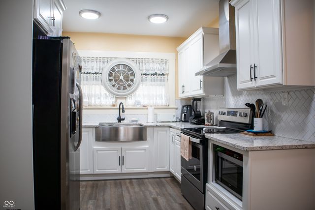 512 S State Street, North Vernon, IN 47265