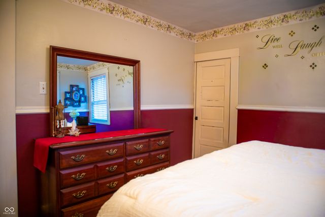 512 S State Street, North Vernon, IN 47265