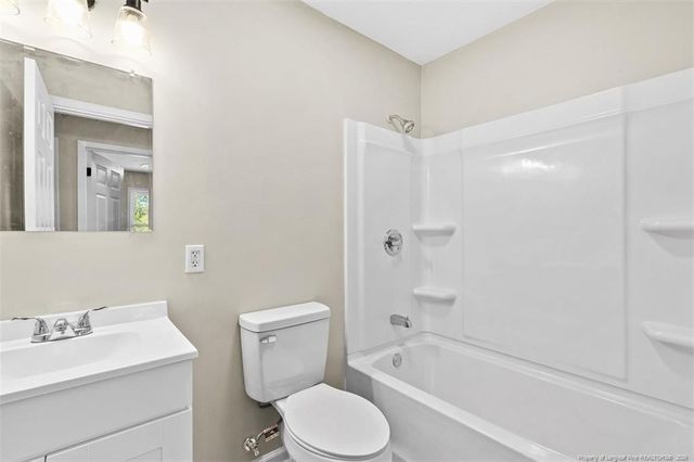 864 Durwood Drive, Fayetteville, NC 28311