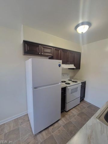 4914 E Princess Anne Rd Apt C1, Norfolk, VA 23502