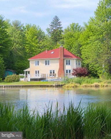 101 BEACHSIDE DR, Stevensville, MD 21666