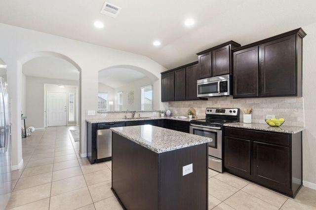 18400 Catoctin DR, Pflugerville, TX 78660