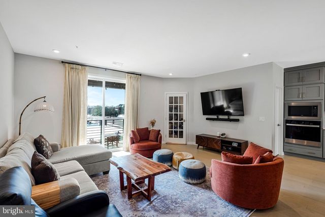 43474 DANVILLE TER, Ashburn, VA 20148