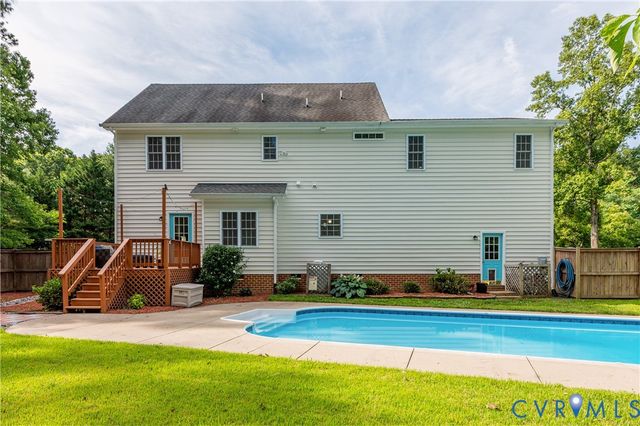 7698 Rural Point Rd, Mechanicsville, VA 23116