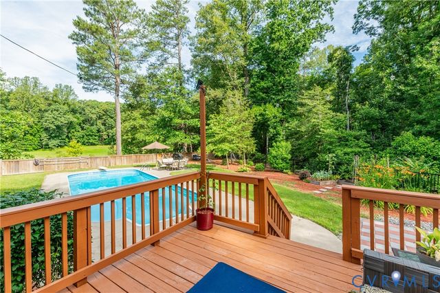 7698 Rural Point Rd, Mechanicsville, VA 23116