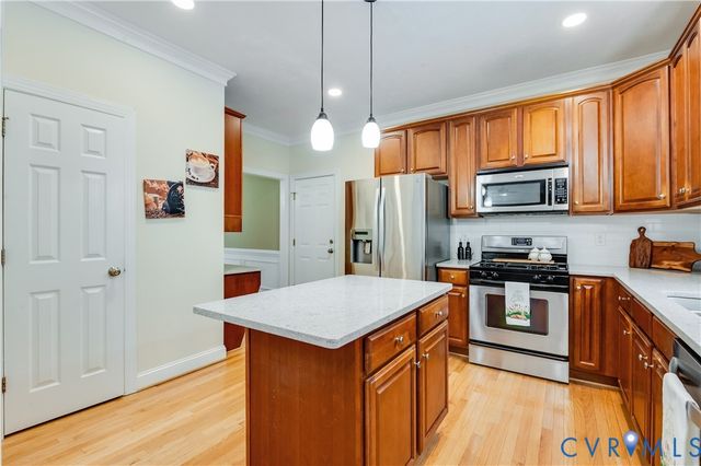 7698 Rural Point Rd, Mechanicsville, VA 23116