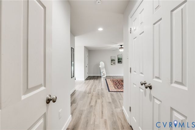 7698 Rural Point Rd, Mechanicsville, VA 23116
