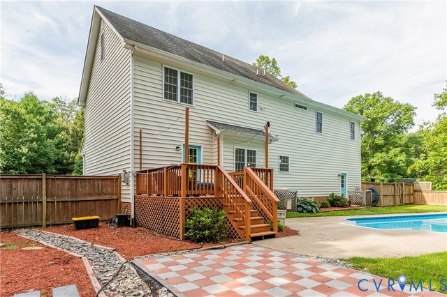 7698 Rural Point Rd, Mechanicsville, VA 23116