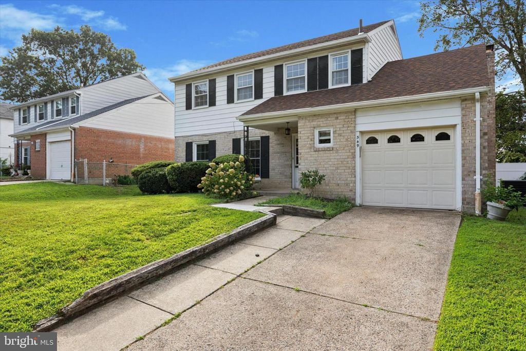 549 WIGARD AVE, Philadelphia, PA 19128