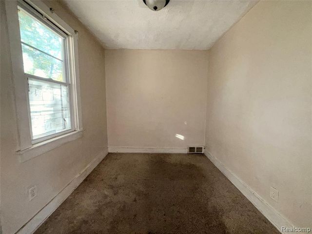 70 W Broadway Street, Ecorse, MI 48229