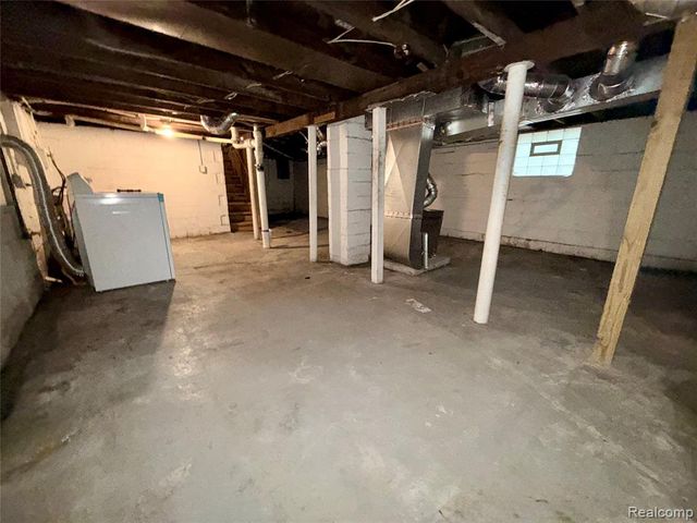 70 W Broadway Street, Ecorse, MI 48229