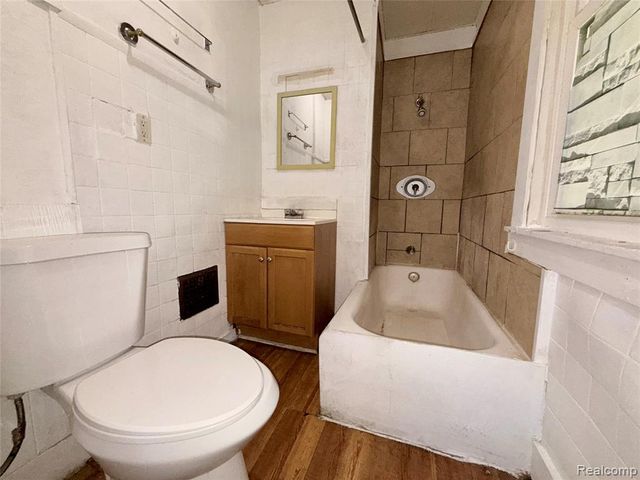 70 W Broadway Street, Ecorse, MI 48229