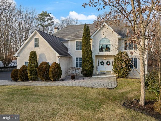 128 BOBBIS TER, New Egypt, NJ 08533