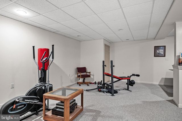 128 BOBBIS TER, New Egypt, NJ 08533