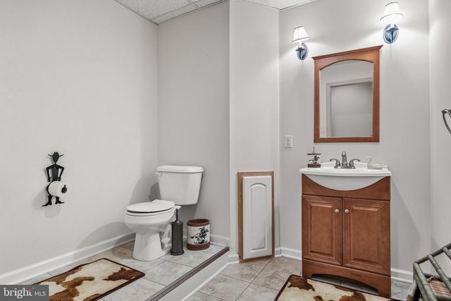 128 BOBBIS TER, New Egypt, NJ 08533