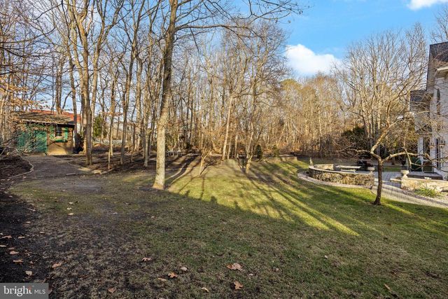 128 BOBBIS TER, New Egypt, NJ 08533