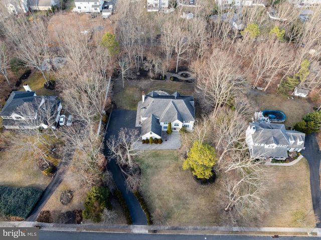 128 BOBBIS TER, New Egypt, NJ 08533