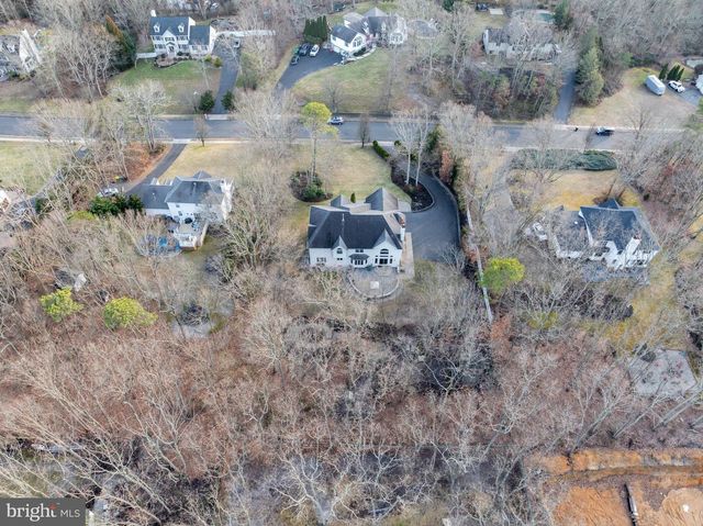 128 BOBBIS TER, New Egypt, NJ 08533