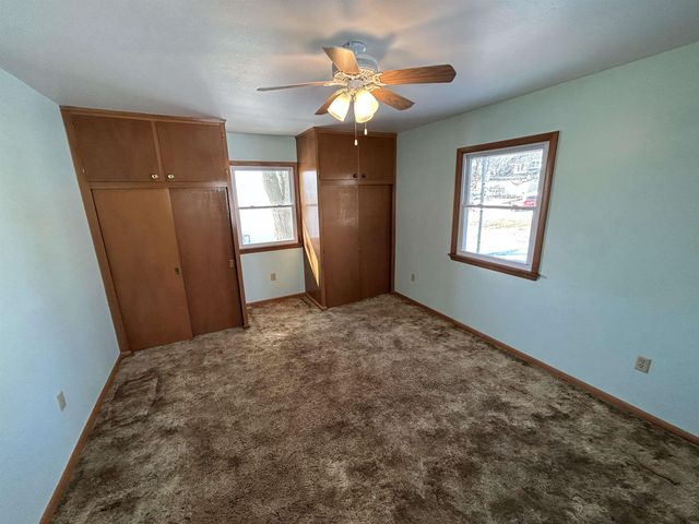 605 Lincoln Street, Wellsburg, IA 50680