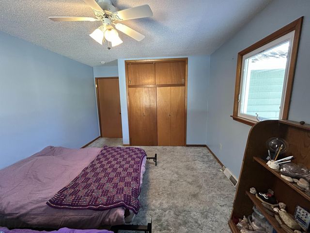 605 Lincoln Street, Wellsburg, IA 50680