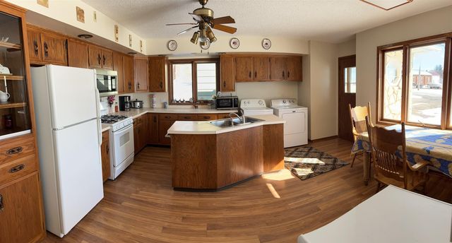 605 Lincoln Street, Wellsburg, IA 50680