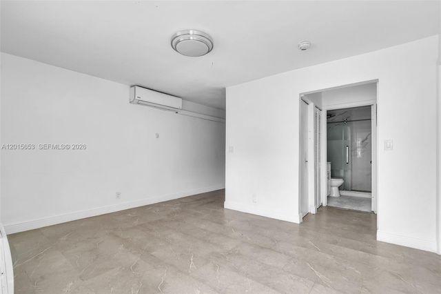 645 NW 15th Ave 1, Fort Lauderdale, FL 33311