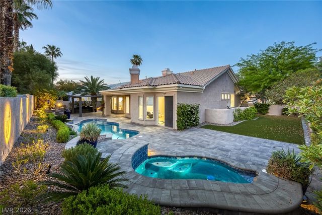 1817 Wincanton Drive, Las Vegas, NV 89134