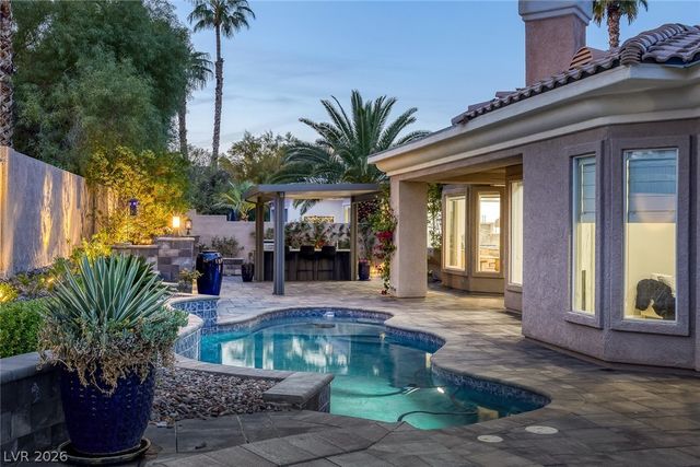 1817 Wincanton Drive, Las Vegas, NV 89134