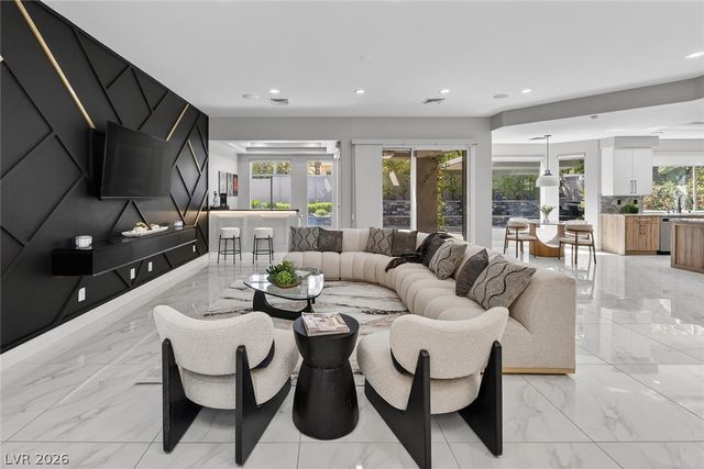 1817 Wincanton Drive, Las Vegas, NV 89134