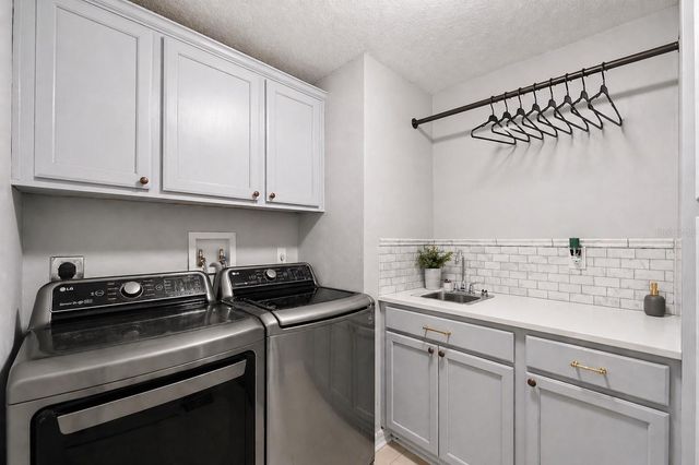 19717 WYNDHAM LAKES DRIVE, Odessa, FL 33556