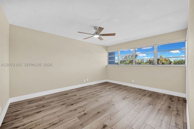 215 SE 3rd Ave 206B, Hallandale Beach, FL 33009