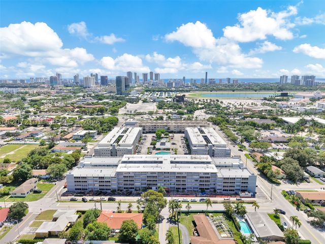 215 SE 3rd Ave 206B, Hallandale Beach, FL 33009