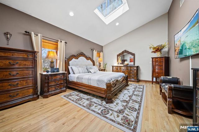 191 Tenafly Road, Tenafly, NJ 07670