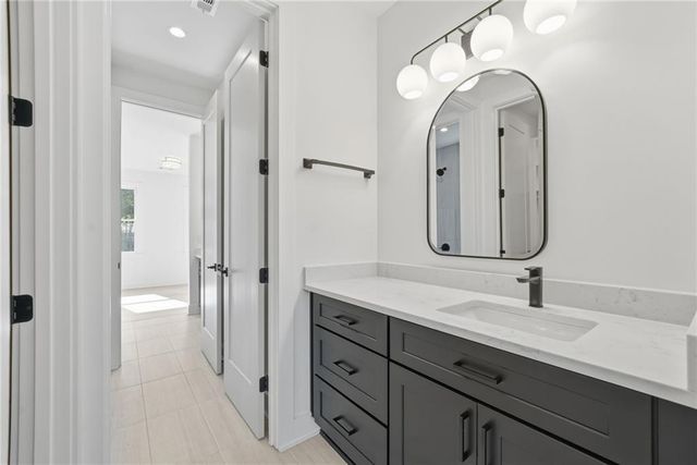 707 Craig Drive, Lawrenceville, GA 30046