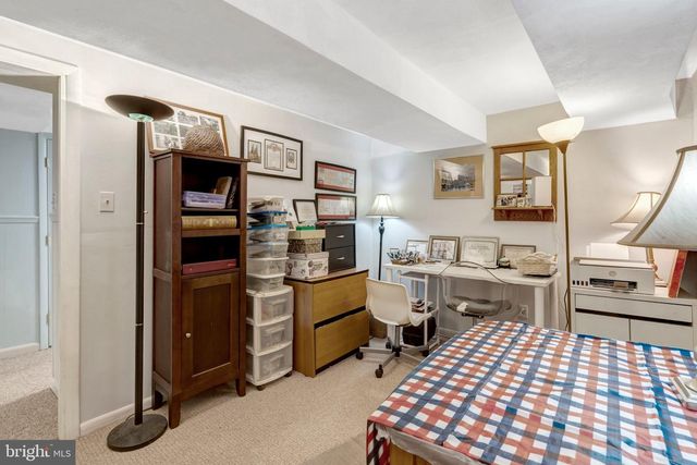 608 TAZEWELL RD NW, Vienna, VA 22180