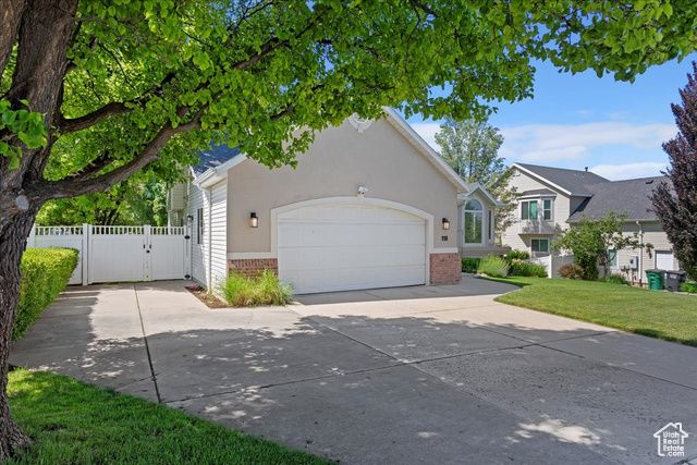 118 E 600 S, Kaysville, UT 84037