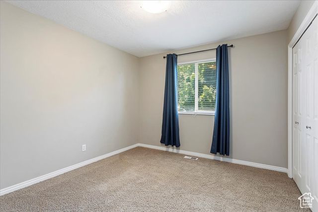 118 E 600 S, Kaysville, UT 84037