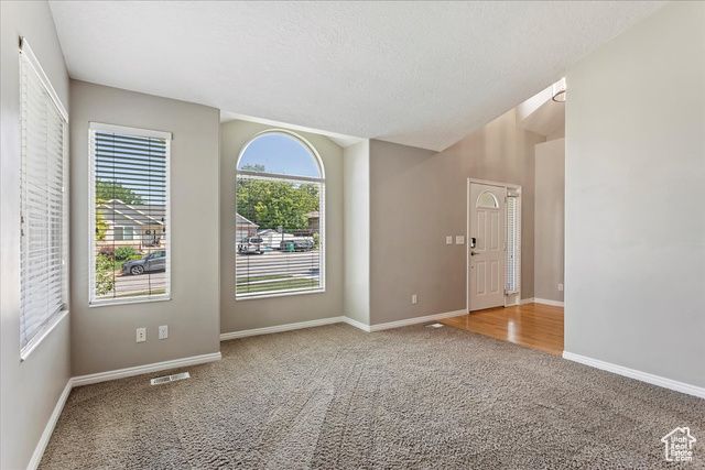118 E 600 S, Kaysville, UT 84037