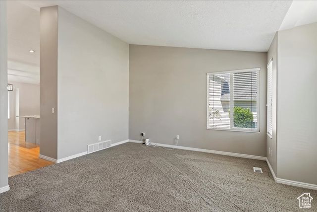 118 E 600 S, Kaysville, UT 84037