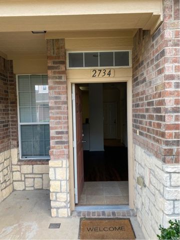2734 Hyde Park Drive, Grand Prairie, TX 75050