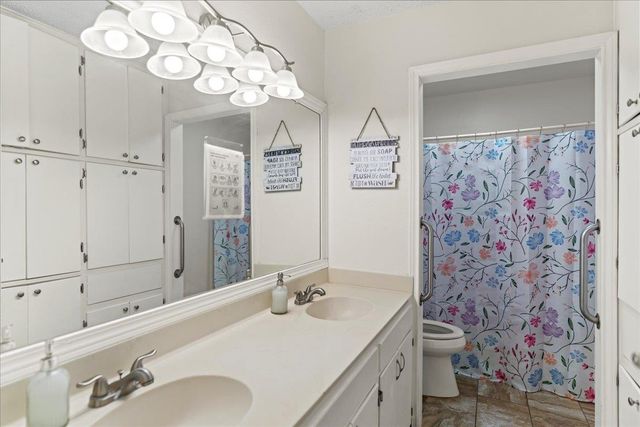 4301 Crestridge DR, Round Rock, TX 78681