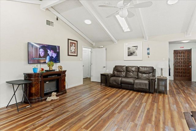 4301 Crestridge DR, Round Rock, TX 78681