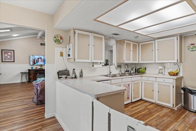 4301 Crestridge DR, Round Rock, TX 78681