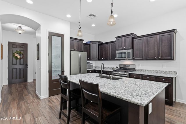 3020 E PINTO Drive, Gilbert, AZ 85296